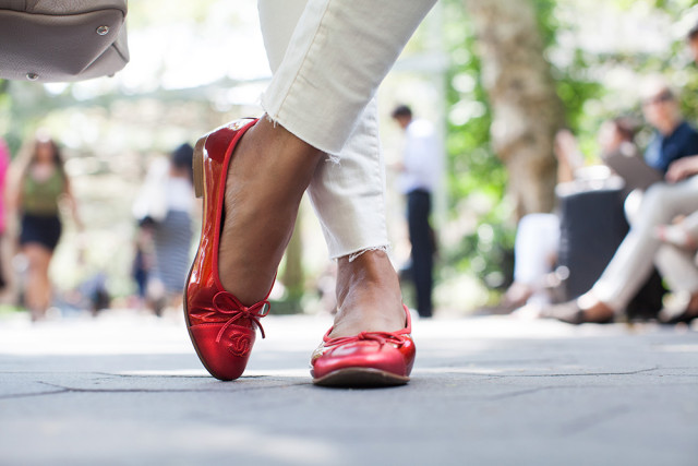 Red Chanel ballet flats - Hitha On The Go